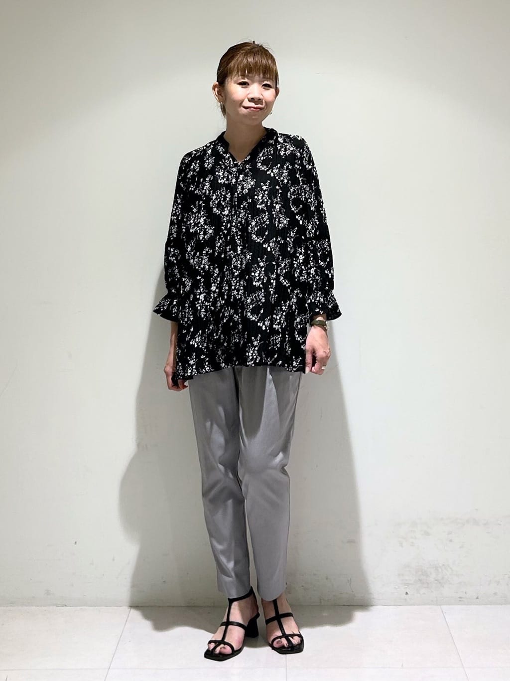 tsuyuさんの「INDIVI｜【着る日傘／遮熱／UVケア】ダブルジャケット」を使ったコーディネート