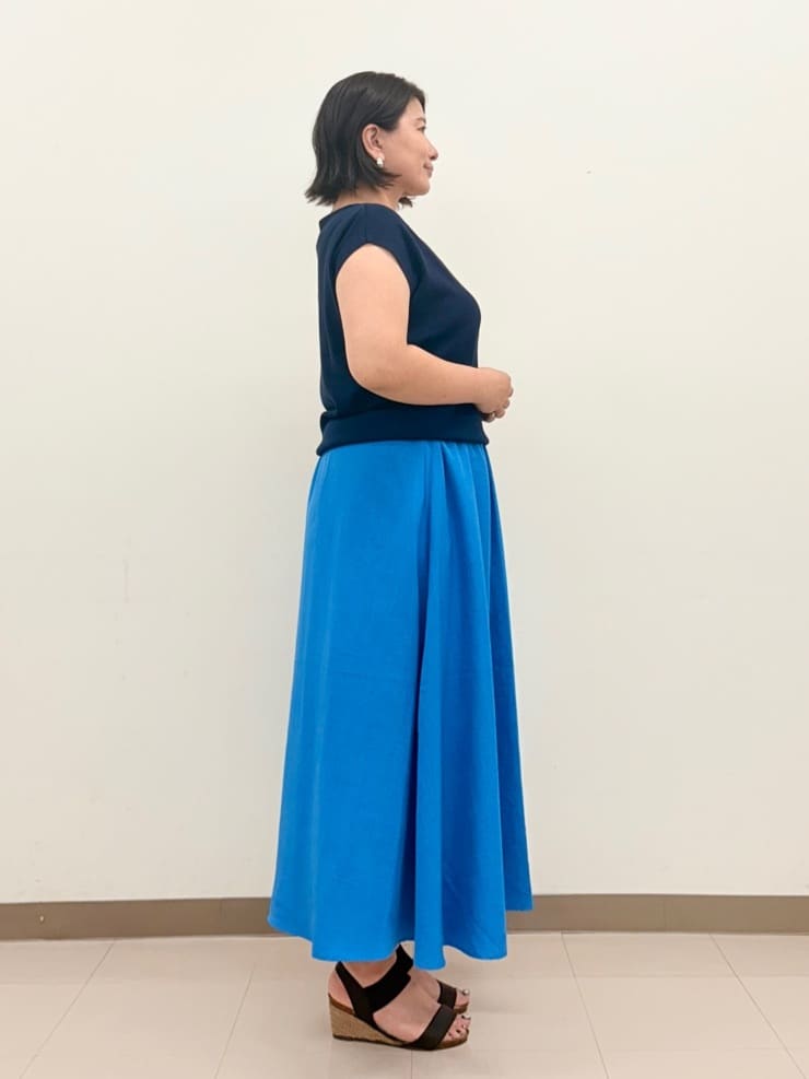 haruさんの「SHOO･LA･RUE｜【洗える/S-LL/ひんやり】さらりと好印象　総針フレンチスリーブニット」を使ったコーディネート