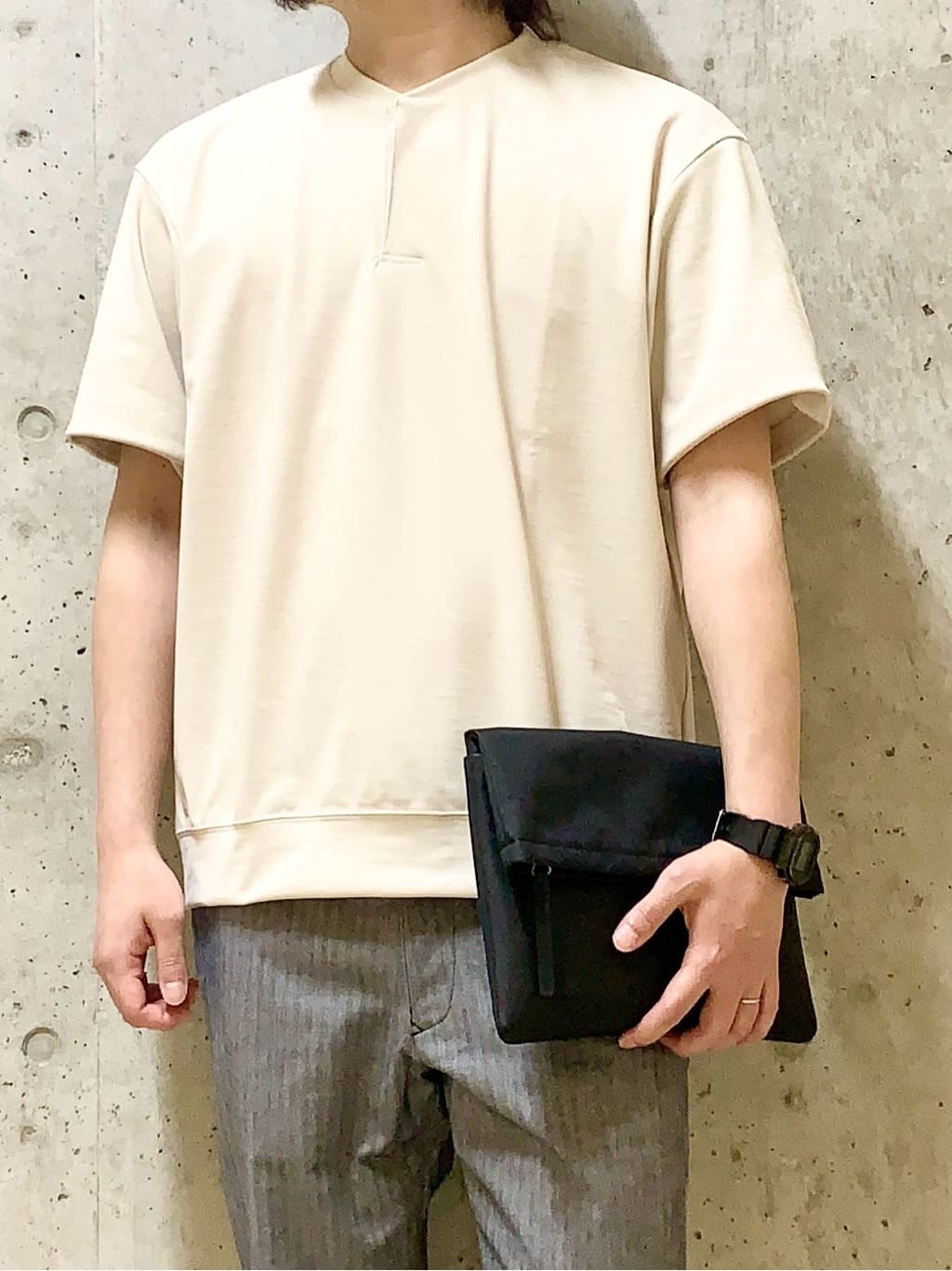 木村剛さんの「TAKEO KIKUCHI｜【Made in JAPAN】播州織 ヘリンボン ストレート パンツ」を使ったコーディネート