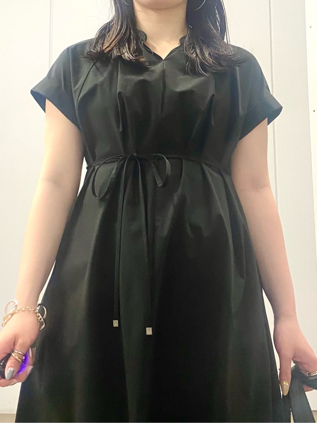 misakiさんの「INDIVI｜【洗える／UVケア／SETUP可能】ドロストワイドパンツ」を使ったコーディネート