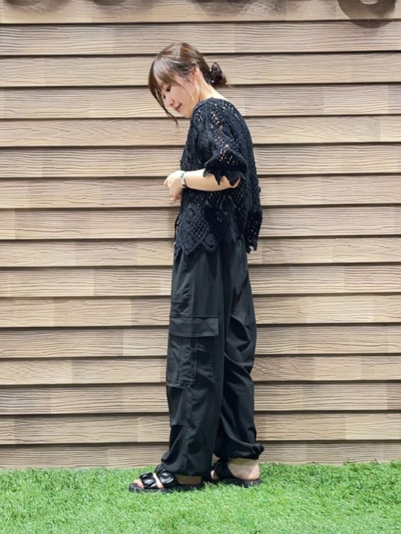 himiさんの「SHOO･LA･RUE｜【2WAY】大人のほんのり甘いスタイルに クロシェレースカーディガン」を使ったコーディネート