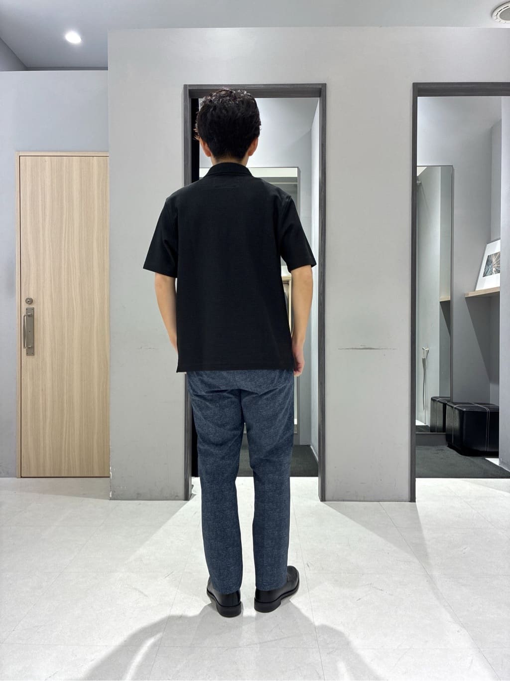 わいずみさんの「TAKEO KIKUCHI｜【抗菌防臭】COOL DOTS（R）ドビープリント ジャケット」を使ったコーディネート