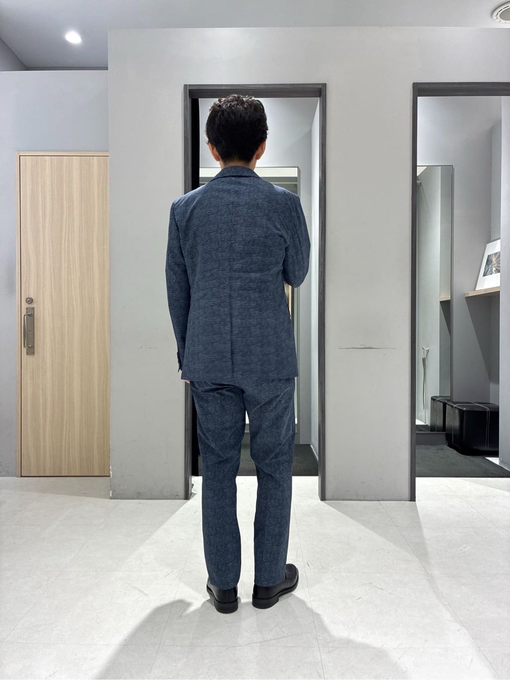 わいずみさんの「TAKEO KIKUCHI｜【抗菌防臭】COOL DOTS（R）ドビープリント ジャケット」を使ったコーディネート