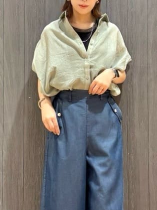 meiさんの「SHOO･LA･RUE｜【S-LL】さらシャリコットン 上品なシアー感のデザインシャツ」を使ったコーディネート