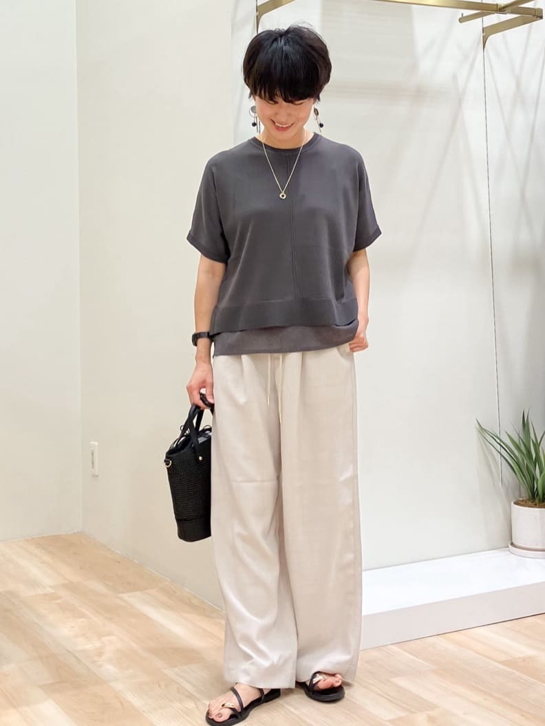 Keiさんの「grove｜【体型カバー】ラフに着たい　ティアードプリーツブラウス」を使ったコーディネート