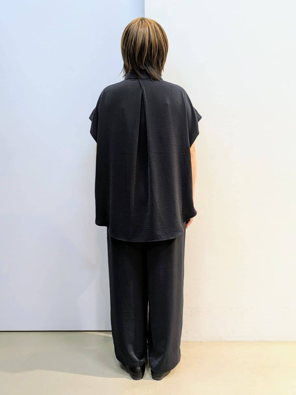 kotoさんの「THE SHOP TK｜コットンライクブラウス【接触冷感/洗濯機OK/UV/セットアップ可】」を使ったコーディネート