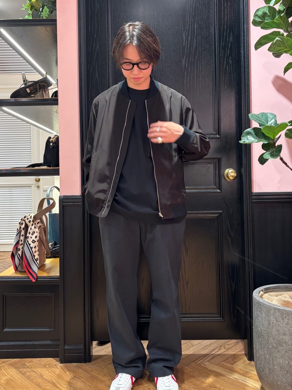 kaminaga さんの「DRESSTERIOR｜」を使ったコーディネート