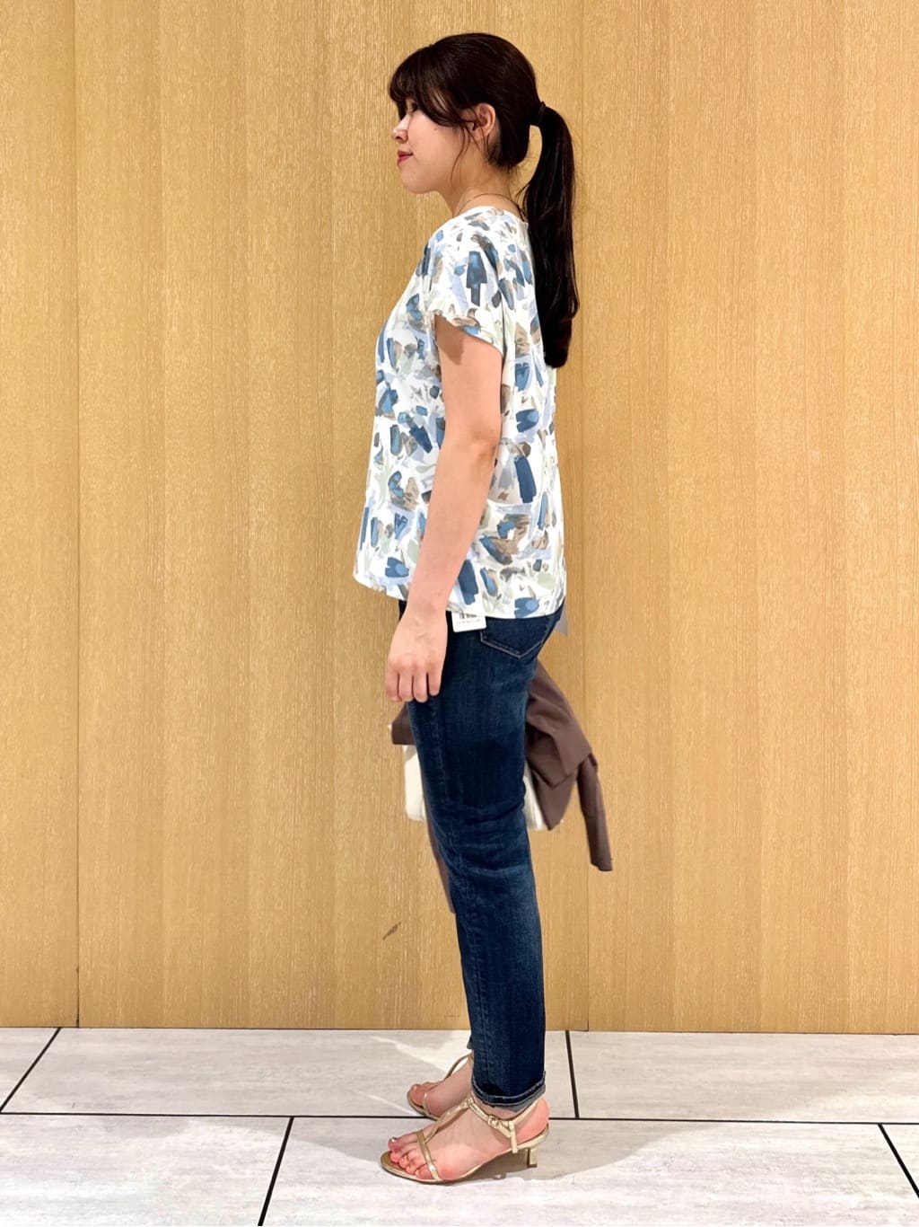 nanaさんの「UNTITLED｜【Healthy DENIM&times;UNTITLED】別注 R Mrytle（リマートル）テーパードデニム」を使ったコーディネート