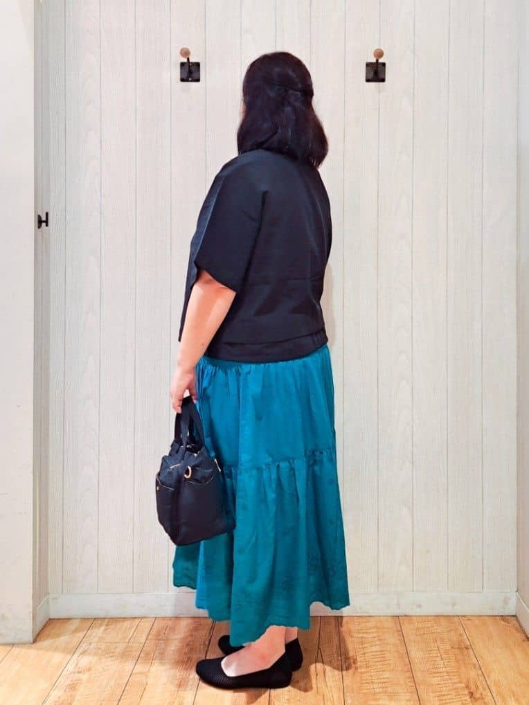 kotomiさんの「SHOO･LA･RUE｜【洗濯後しわになりにくい/UV/吸水速乾】大人きれいな バンドカラーシャツ」を使ったコーディネート