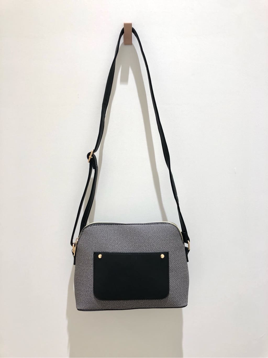 るーとさんの「SHOO･LA･RUE｜【S-LL/ひんやり/UV/】大人上品な お袖レースニット」を使ったコーディネート