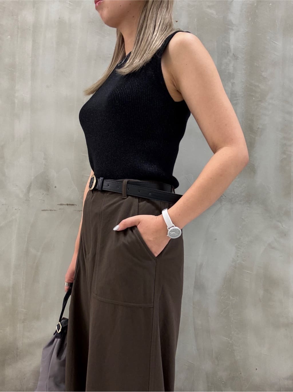 minaさんの「grove｜【接触冷感】見た目はきちんと、着心地はらくちん クロップドベイカーパンツ」を使ったコーディネート