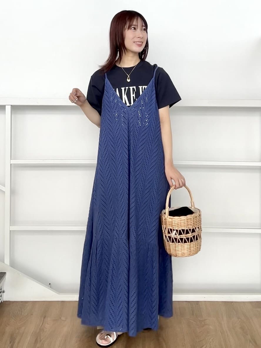 RINAさんの「OPAQUE.CLIP｜ロゴプリントTシャツ【洗濯機洗い可】」を使ったコーディネート