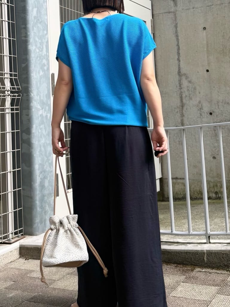 chさんの「THE SHOP TK｜【6色展開】さらさらフレンチニット【毛玉になりにくい/洗濯機OK】」を使ったコーディネート