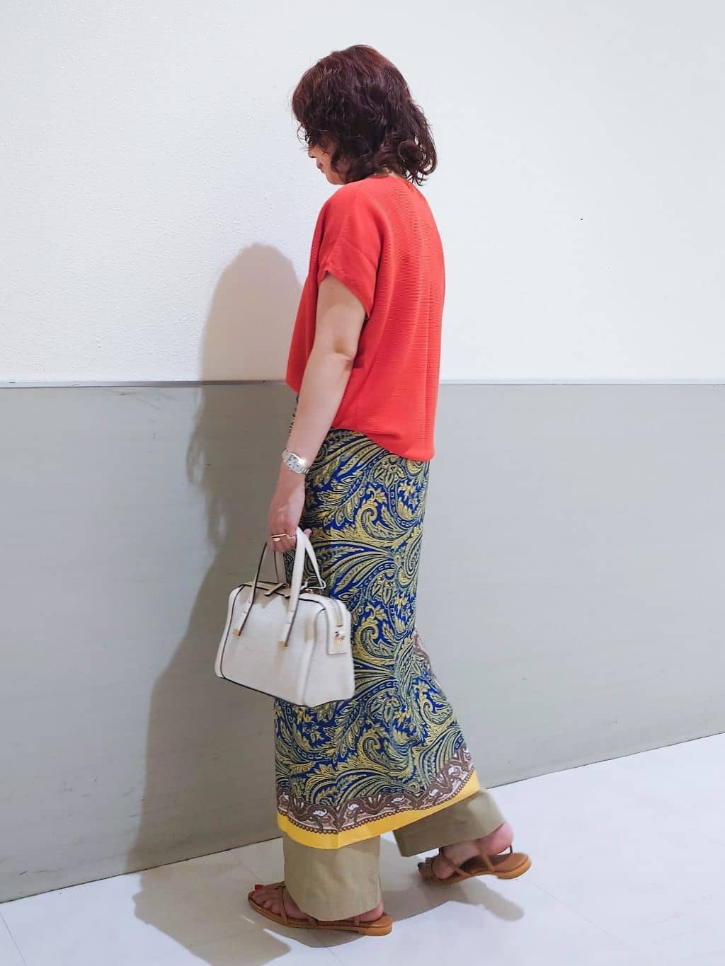 maruさんの「THE SHOP TK｜【6色展開】さらさらフレンチニット【毛玉になりにくい/洗濯機OK】」を使ったコーディネート
