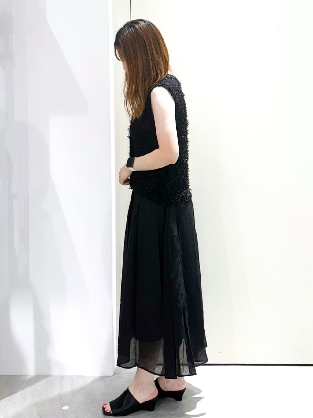 sayaさんの「OPAQUE.CLIP｜《Can Cam掲載》フリンジシャギーコンパクトベスト【洗濯機洗い可】」を使ったコーディネート