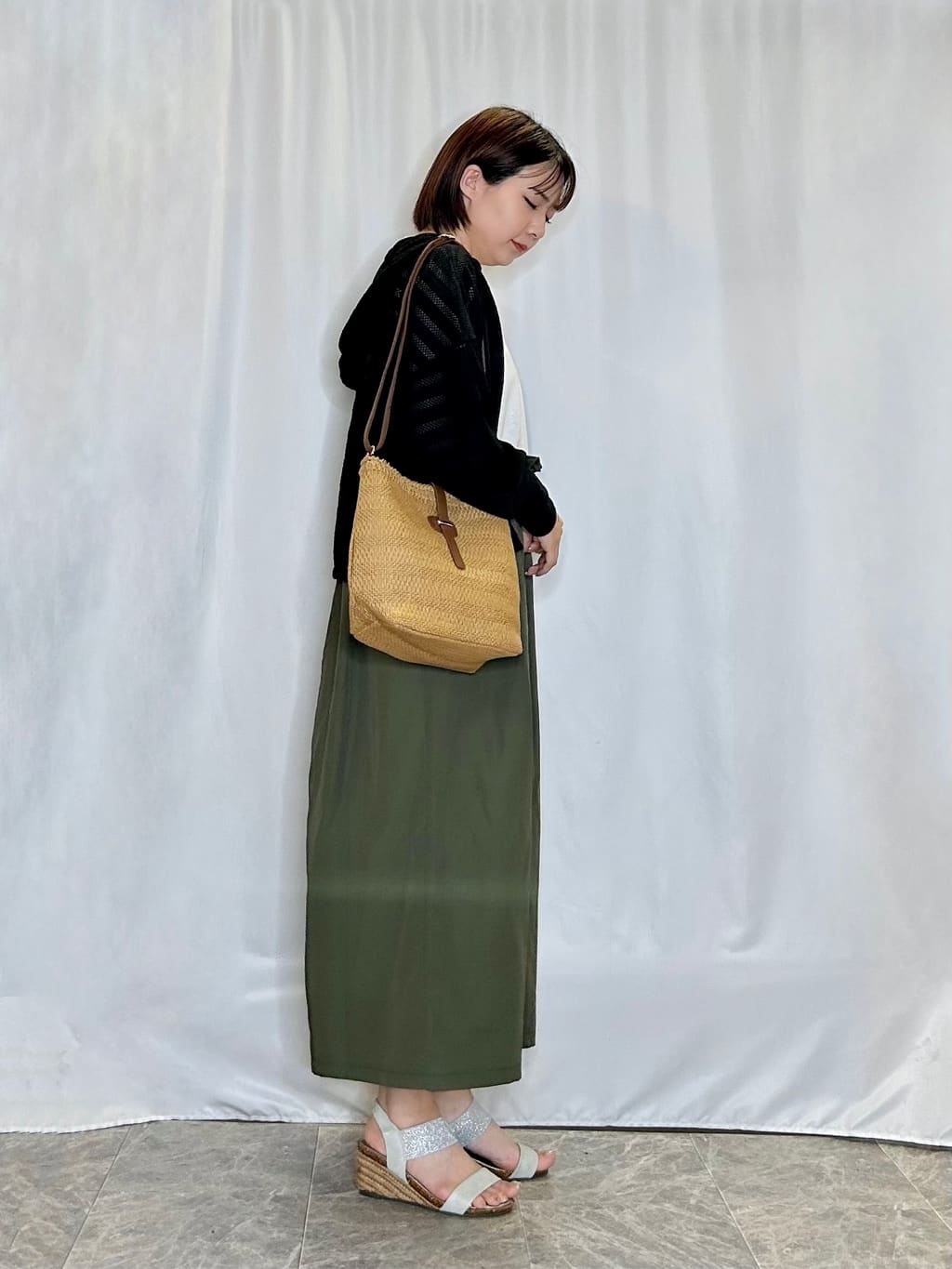 ネリさんの「SHOO･LA･RUE｜【UV/水陸両用】手の甲まで隠れる レースボーダー ラッシュガードパーカ」を使ったコーディネート