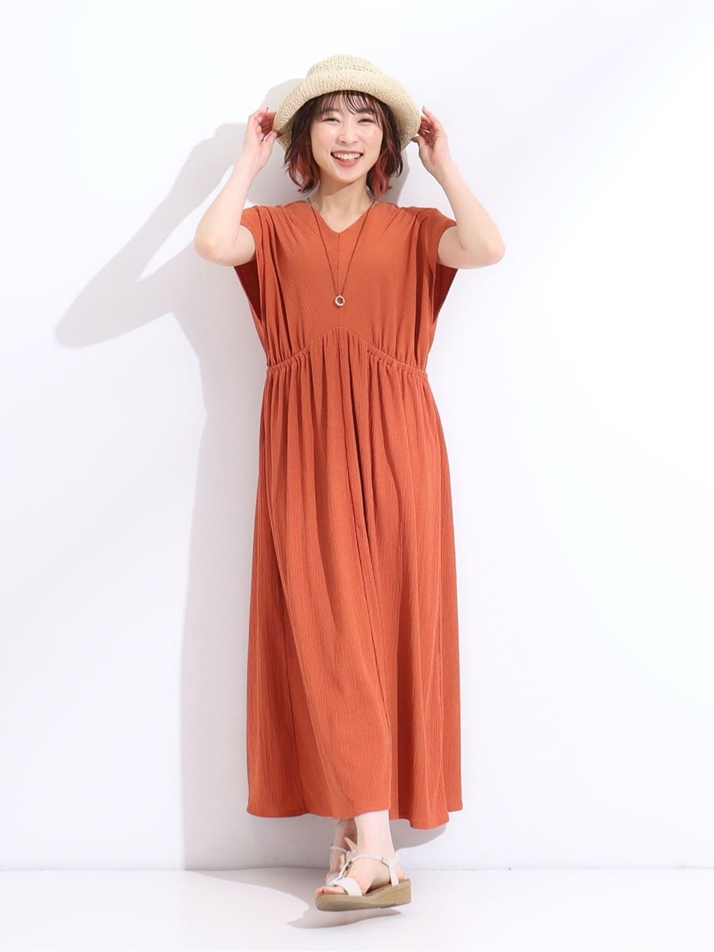 𝐜𝐡𝐢𝐤𝐚さんの「SHOO･LA･RUE｜【前後2WAY】さらりと大人上品に 楊柳フレンチワンピース」を使ったコーディネート