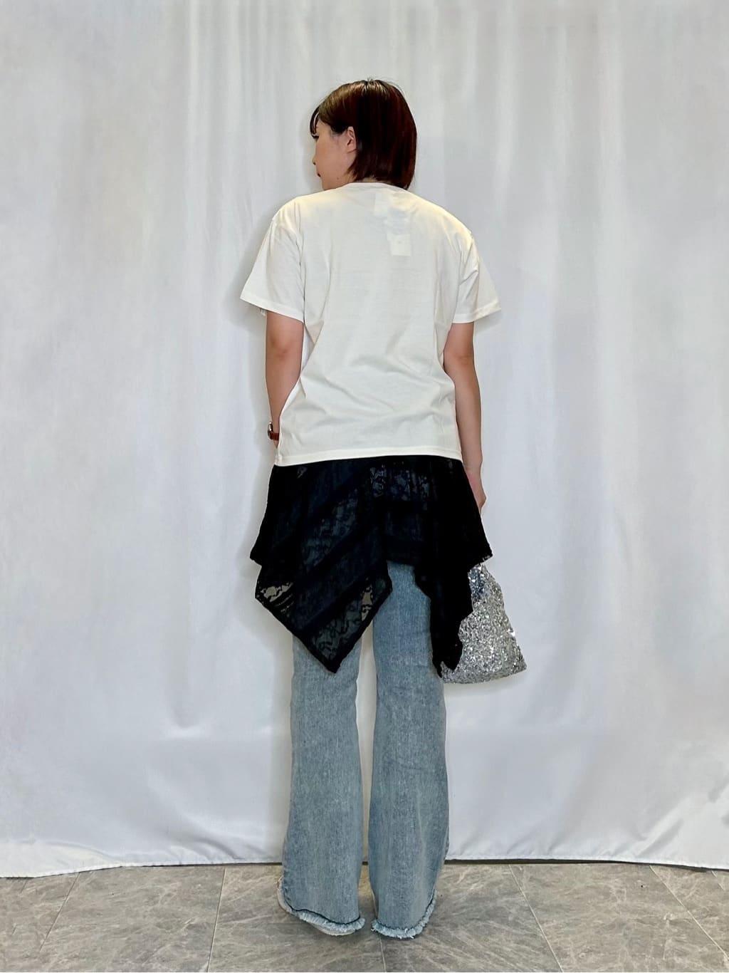 ネリさんの「SHOO･LA･RUE｜【ひんやり/S-LL】サガラ刺繍ロゴTシャツ」を使ったコーディネート