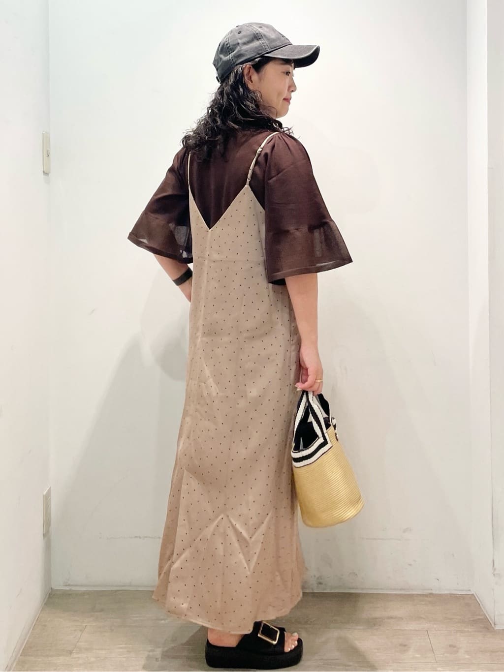 sumicaさんの「OPAQUE.CLIP｜《5色展開》シアーフレアスリーブニット【洗濯機洗い可】」を使ったコーディネート