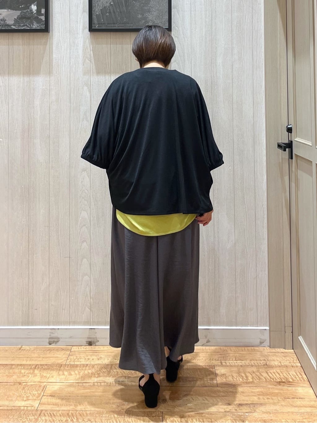 shirayuuuさんの「SHOO･LA･RUE｜【UV/さらさらタッチ】女性らしさ漂う 5分袖ボレロカーディガン」を使ったコーディネート
