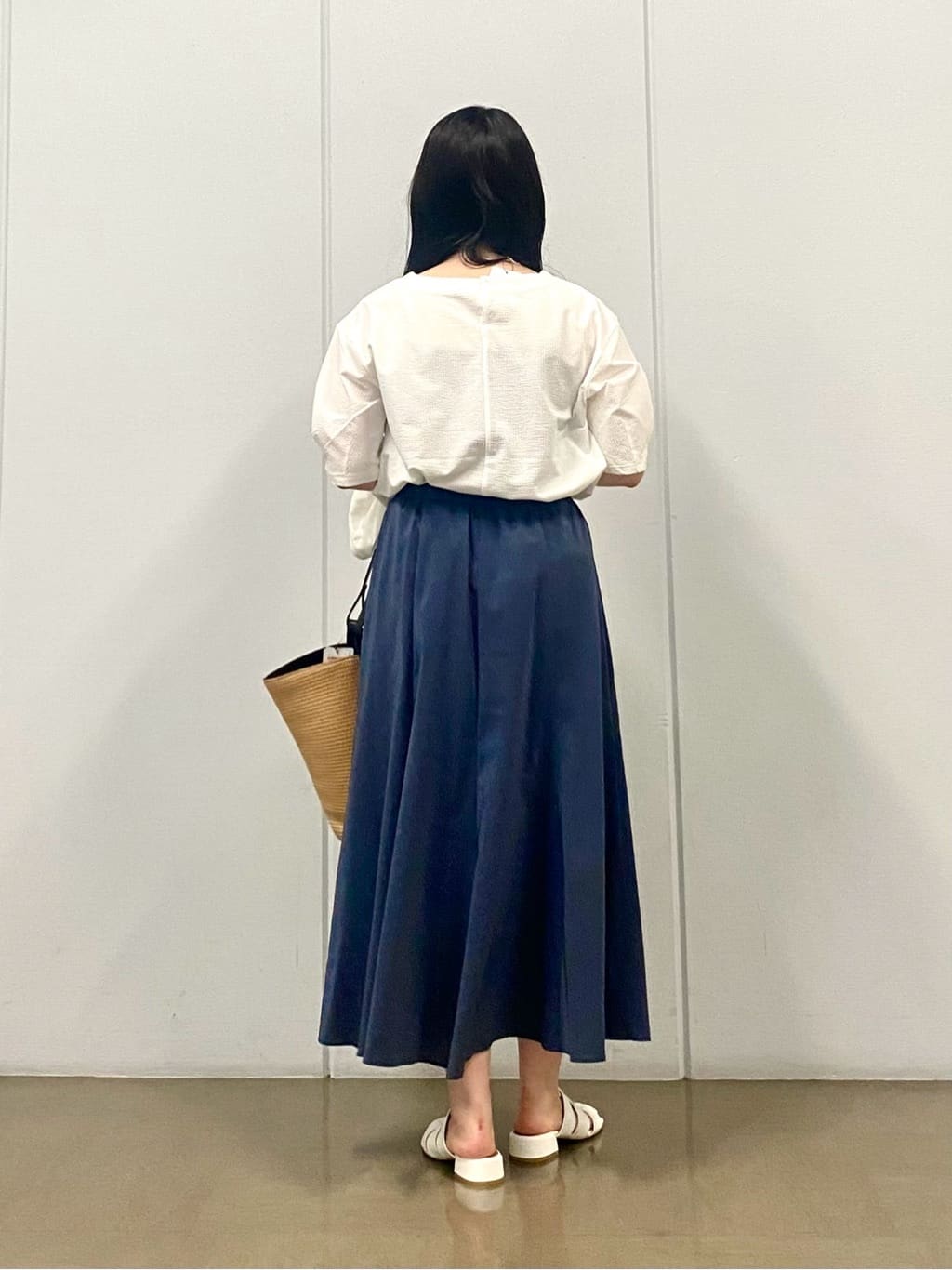 misakiさんの「INDIVI｜スクエアトップロングネックレス」を使ったコーディネート