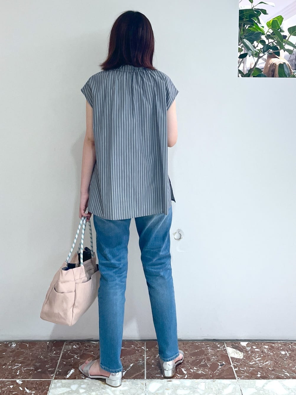 Makinoさんの「Dessin｜【洗える】ストライプ柄フレンチスリーブスキッパ―ブラウス」を使ったコーディネート