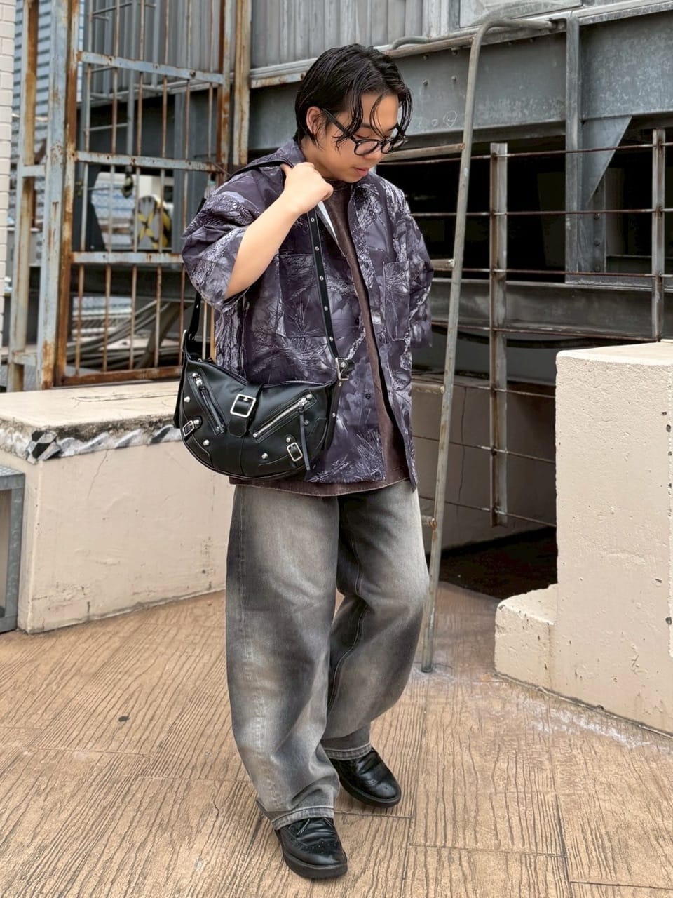 taigaさんの「tk.TAKEO KIKUCHI｜リアルツリーカモフラシャツ」を使ったコーディネート