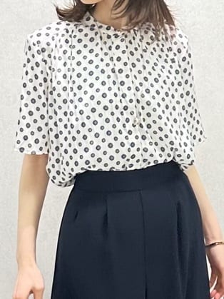 Miwaさんの「UNTITLED｜エポトリニティネックレス」を使ったコーディネート
