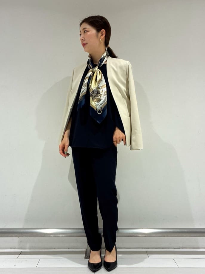 Rinさんの「UNTITLED｜◆【セットアップ可/接触冷感/イージーケア/体型カバー】リラクミスト モモンガブラウス」を使ったコーディネート