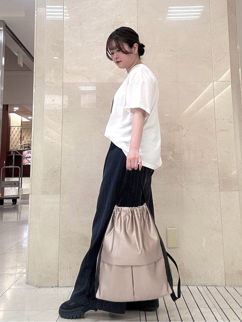 mさんの「HIROKO HAYASHI｜LUINI SATINE（ルイーニ サティーネ）2wayナップサック」を使ったコーディネート
