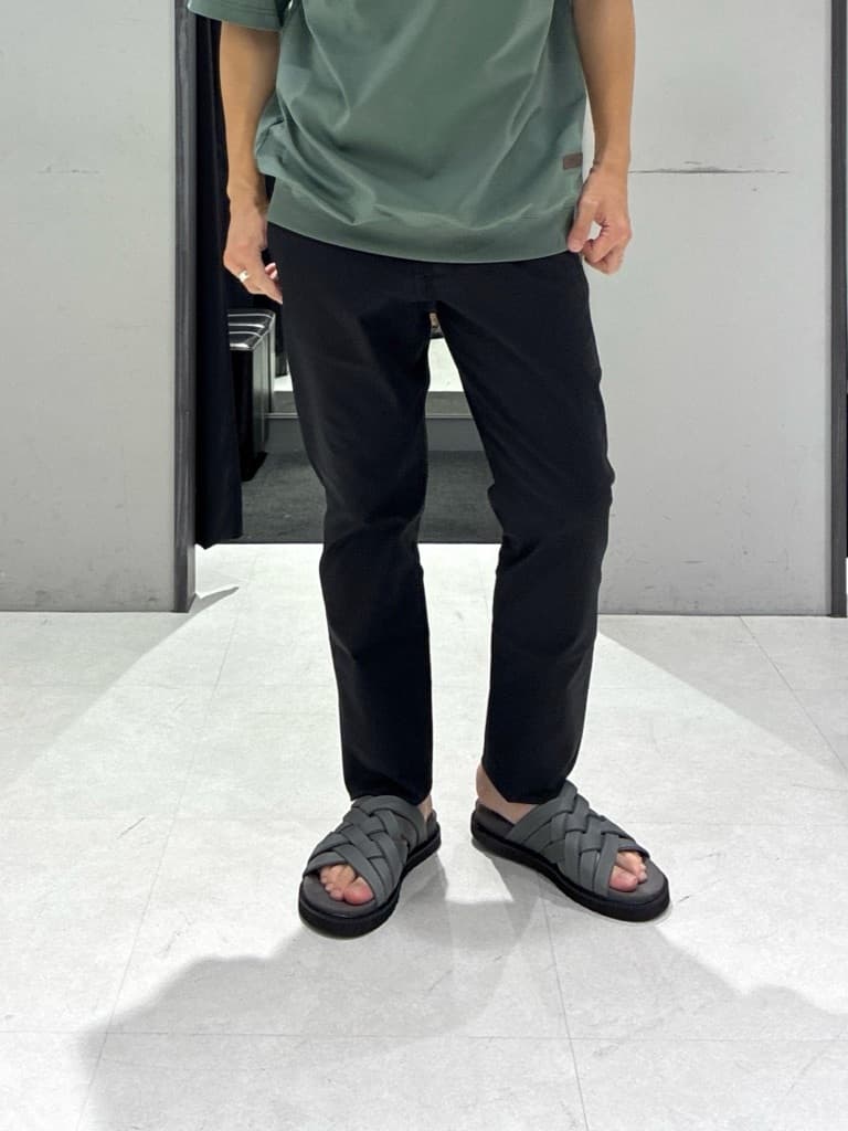 わいずみさんの「TAKEO KIKUCHI｜【抗菌防臭／5サイズ展開】ハイゲージポンチ Tシャツ」を使ったコーディネート