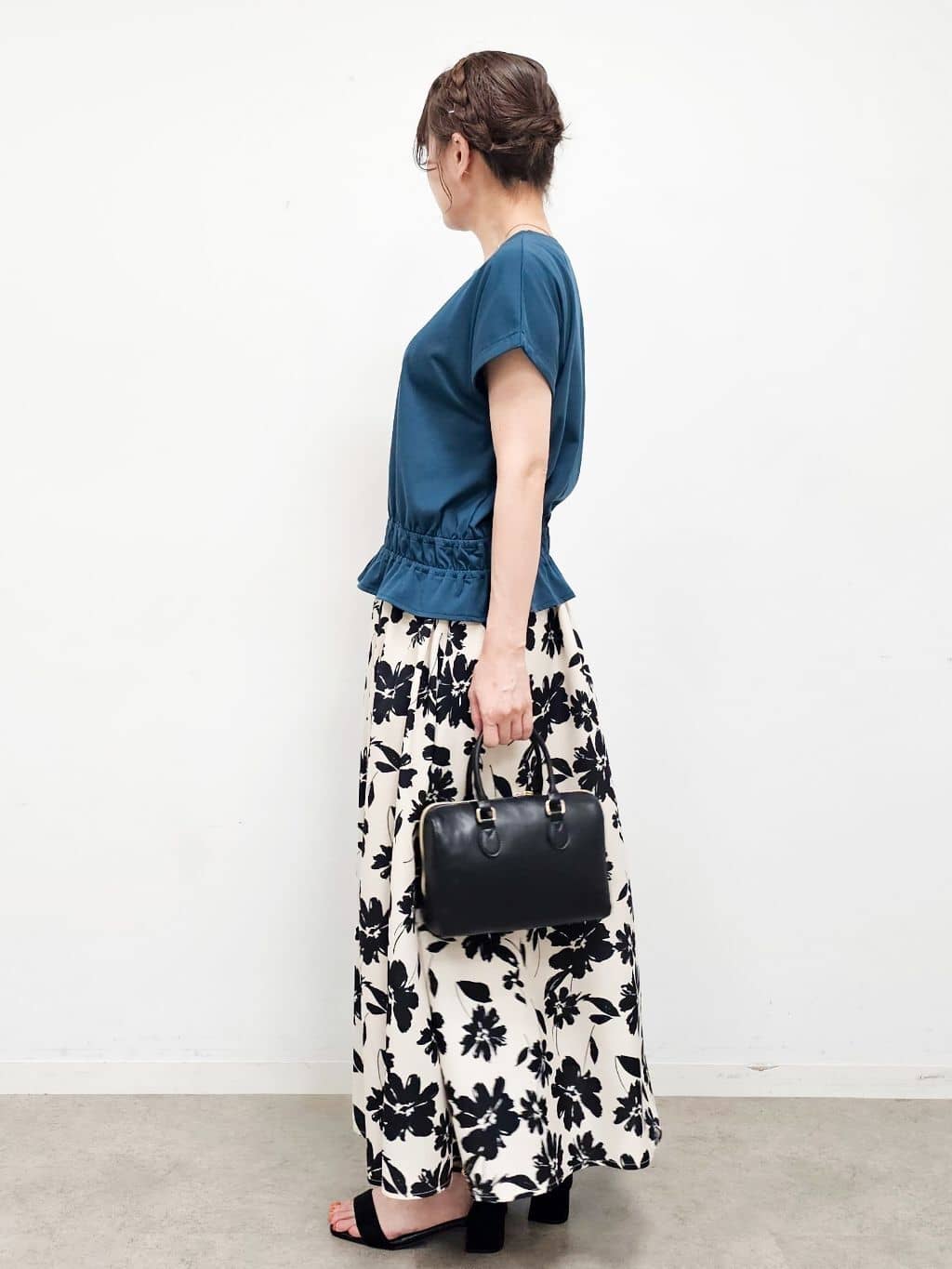 ゆゆさんの「SHOO･LA･RUE｜【高レビュー/着丈選べる】華やかさをプラスする アソートロングスカート」を使ったコーディネート