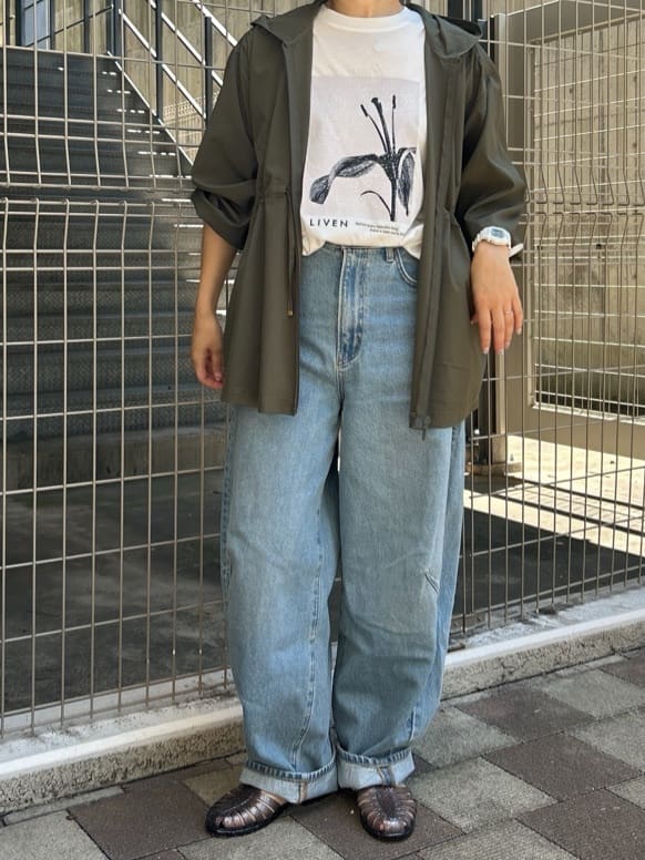ga_riさんの「THE SHOP TK｜【mizugiwa/ラッシュガード】フロントジップパーカ/セットアップ可/接触冷感/UVケア/洗濯機」を使ったコーディネート