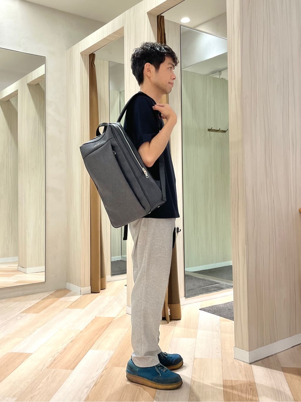 URAさんの「TAKEO KIKUCHI｜【Made in JAPAN】タオルハンカチ」を使ったコーディネート