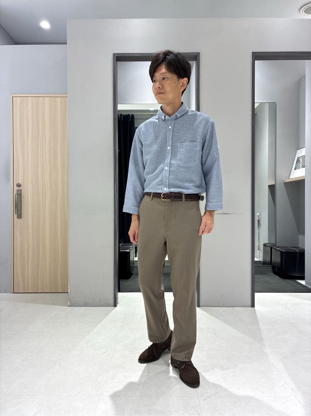 わいずみさんの「TAKEO KIKUCHI｜【360&deg;ストレッチ／セットアップ対応】None Of Stress パンツ」を使ったコーディネート