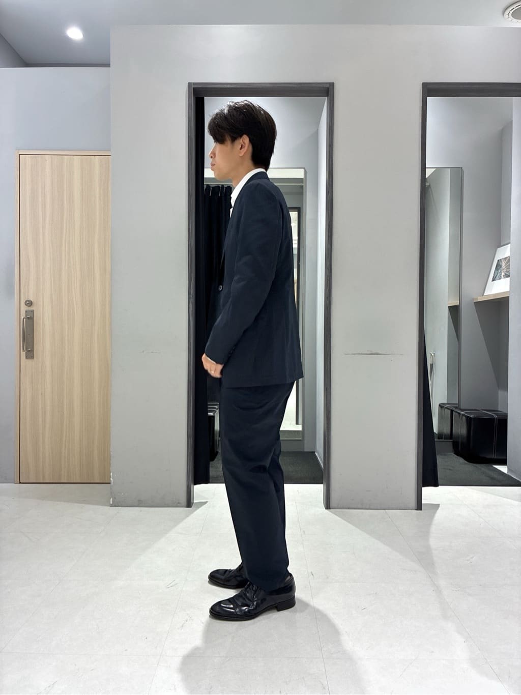わいずみさんの「TAKEO KIKUCHI｜【抗菌防臭】COOL DOTS（R）ドビープリント ジャケット」を使ったコーディネート