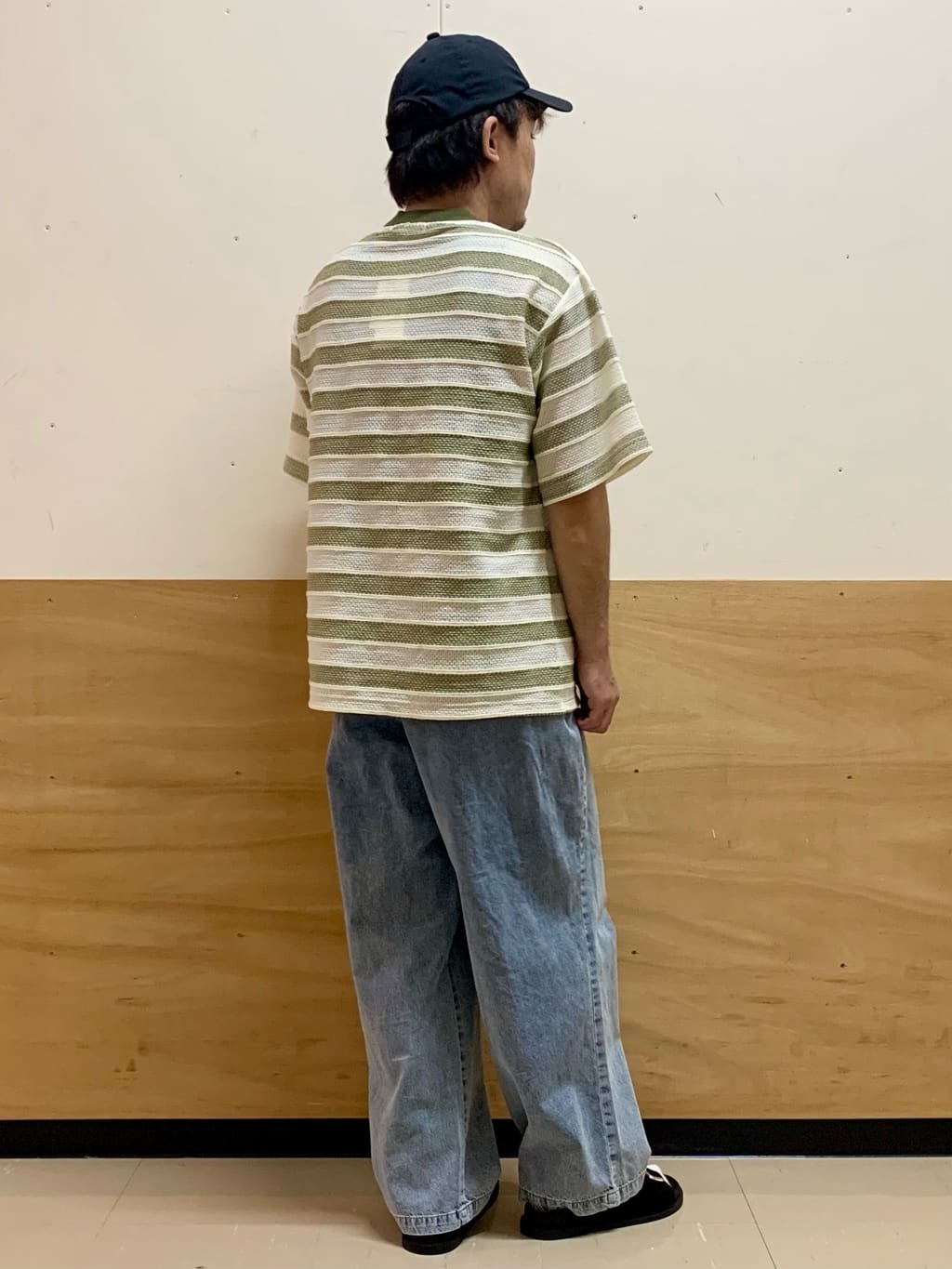 MATUさんの「THE SHOP TK｜変形ボーダー半袖Tシャツ【洗濯機OK】」を使ったコーディネート