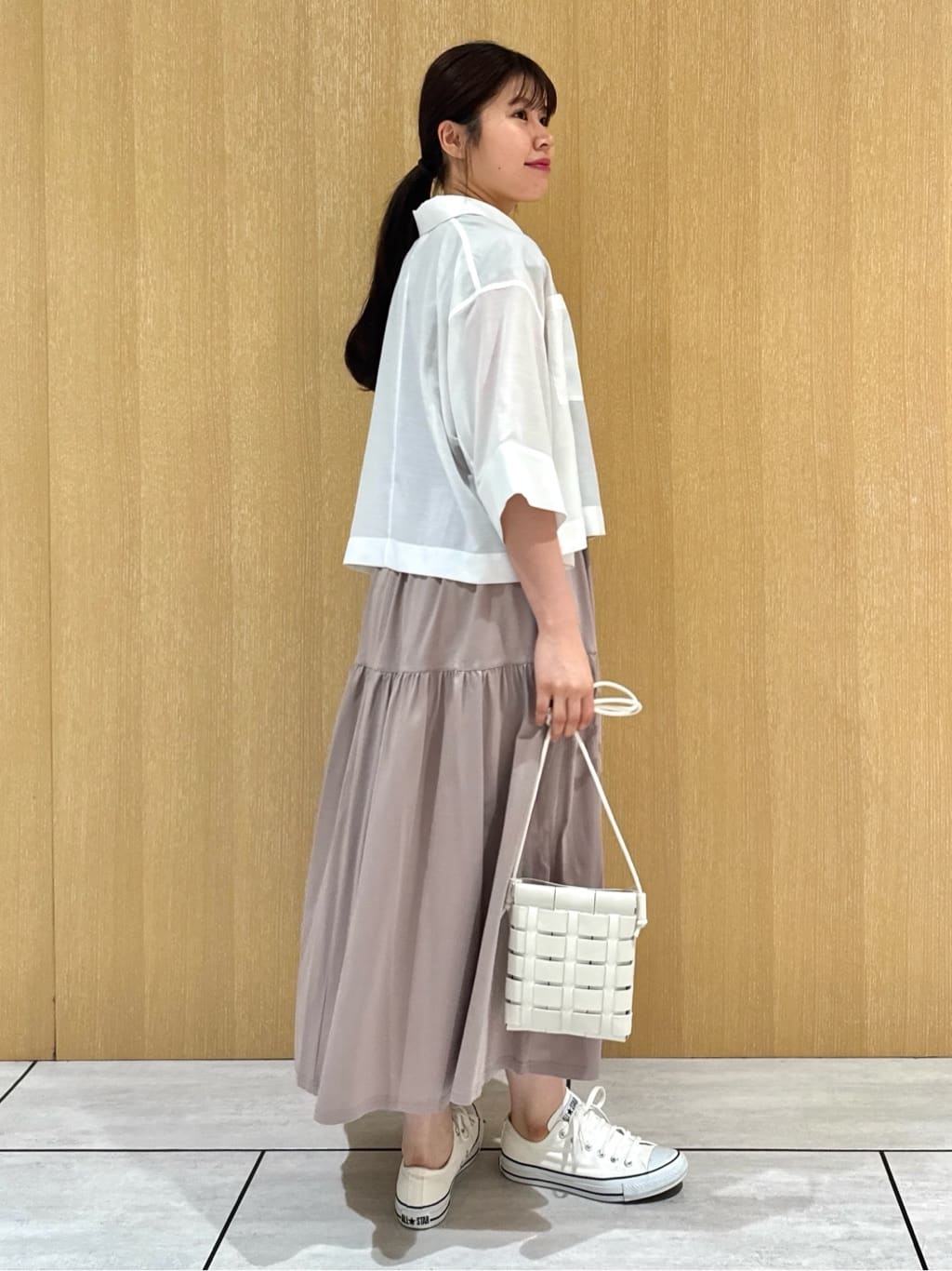 nanaさんの「UNTITLED｜【前開き/洗える】ショート丈シアーシャツ」を使ったコーディネート
