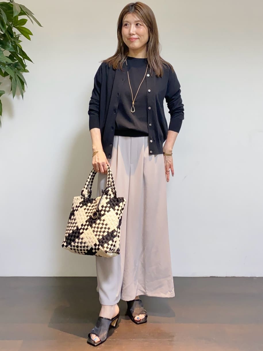 tomoさんの「UNTITLED｜◆ビッグトップネックレス」を使ったコーディネート