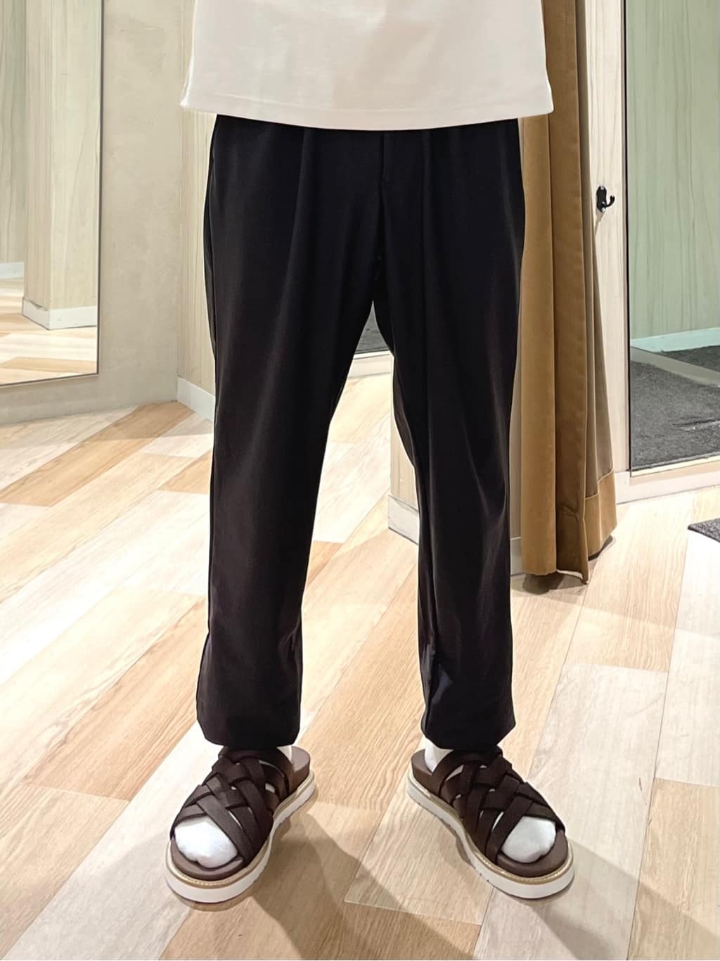 URAさんの「TAKEO KIKUCHI｜【COOL CITY WEAR】エアートール オープンカラーシャツ /接触冷感・通気性」を使ったコーディネート