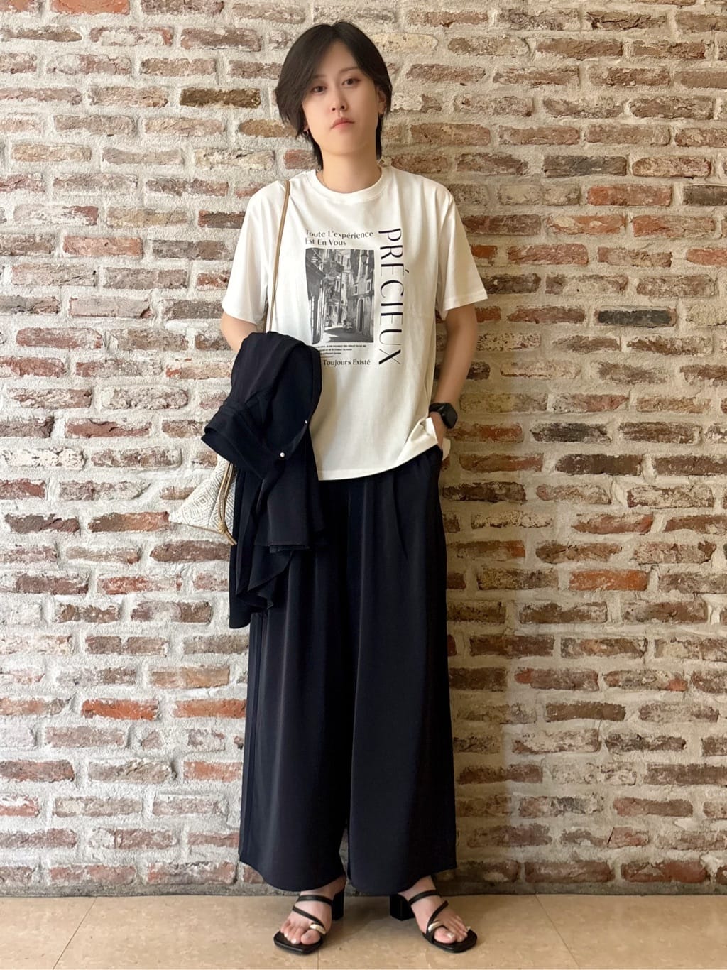 しばさんの「THE SHOP TK｜コットンライクブラウス【接触冷感/洗濯機OK/UV/セットアップ可】」を使ったコーディネート
