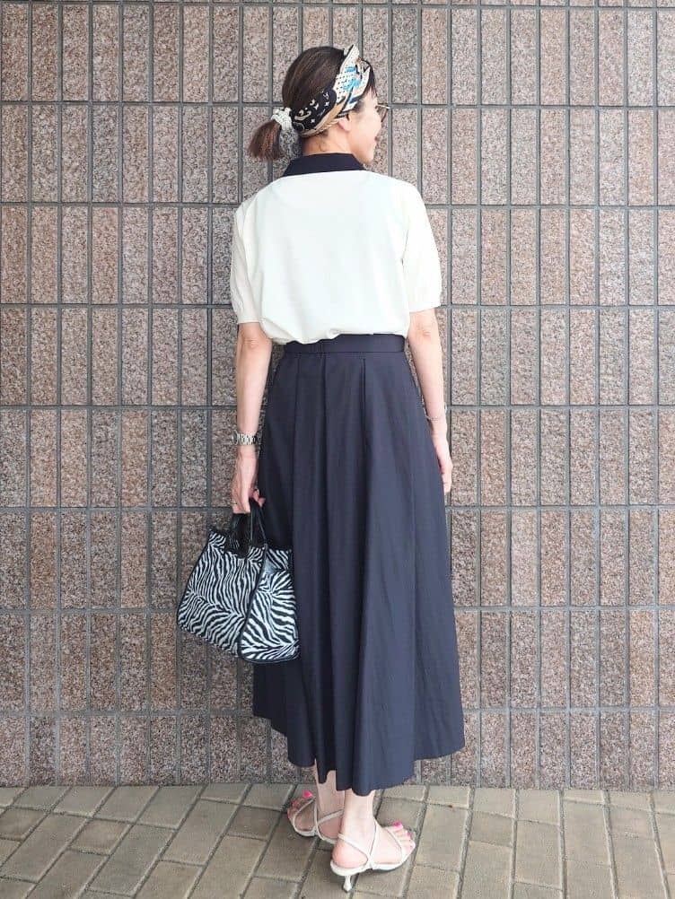 MUTSUKOさんの「UNTITLED｜【トレンド/きれいめ】5分袖ポロニット」を使ったコーディネート
