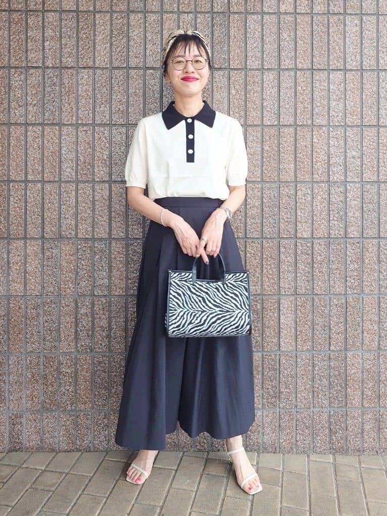 MUTSUKOさんの「UNTITLED｜【トレンド/きれいめ】5分袖ポロニット」を使ったコーディネート
