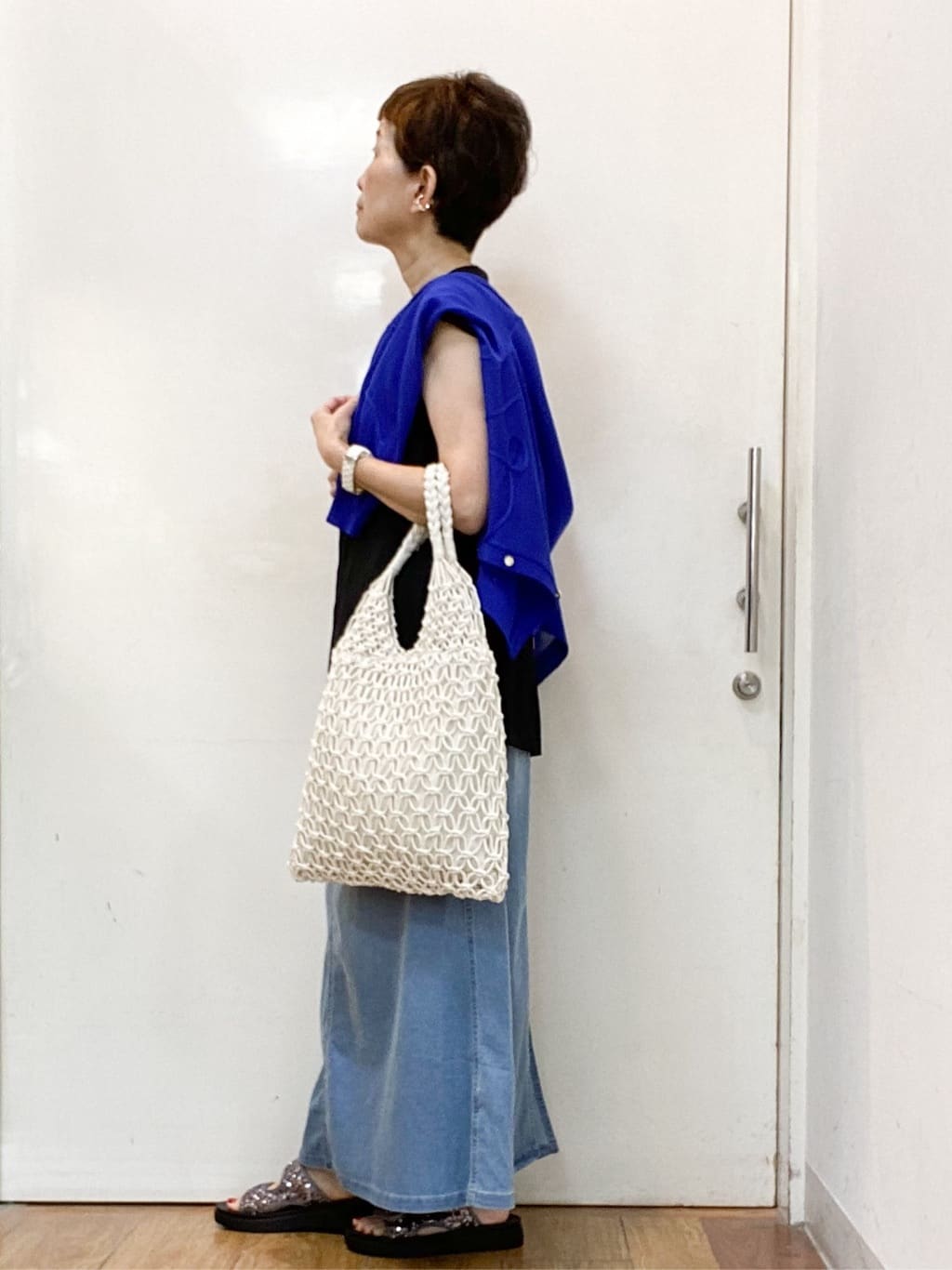 みぃさんの「SHOO･LA･RUE｜ニュアンスデザインがこなれ見え 刺繍デザイン シアーカーディガン」を使ったコーディネート