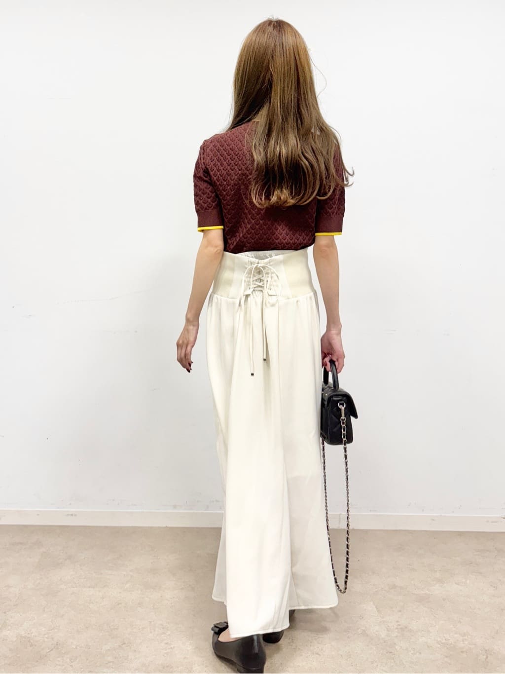 清水夏姫さんの「DRESSTERIOR｜キルテッドショルダーバッグ」を使ったコーディネート
