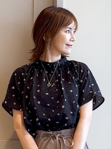 yamakoさんの「grove｜ロープベルトで差がつく 洗練リラックスパンツ」を使ったコーディネート