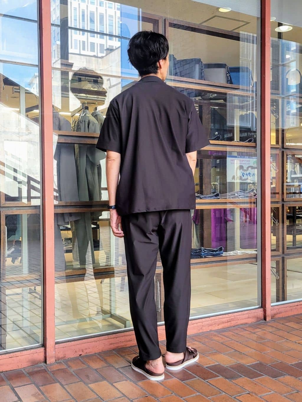 piroyaさんの「TAKEO KIKUCHI｜【COOL CITY WEAR】エアートール オープンカラーシャツ /接触冷感・通気性」を使ったコーディネート