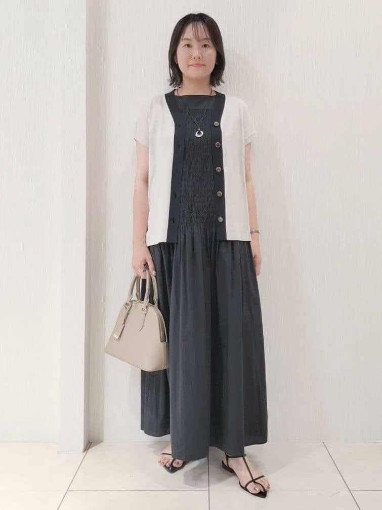 naokoさんの「UNTITLED｜リングコードトップネックレス」を使ったコーディネート
