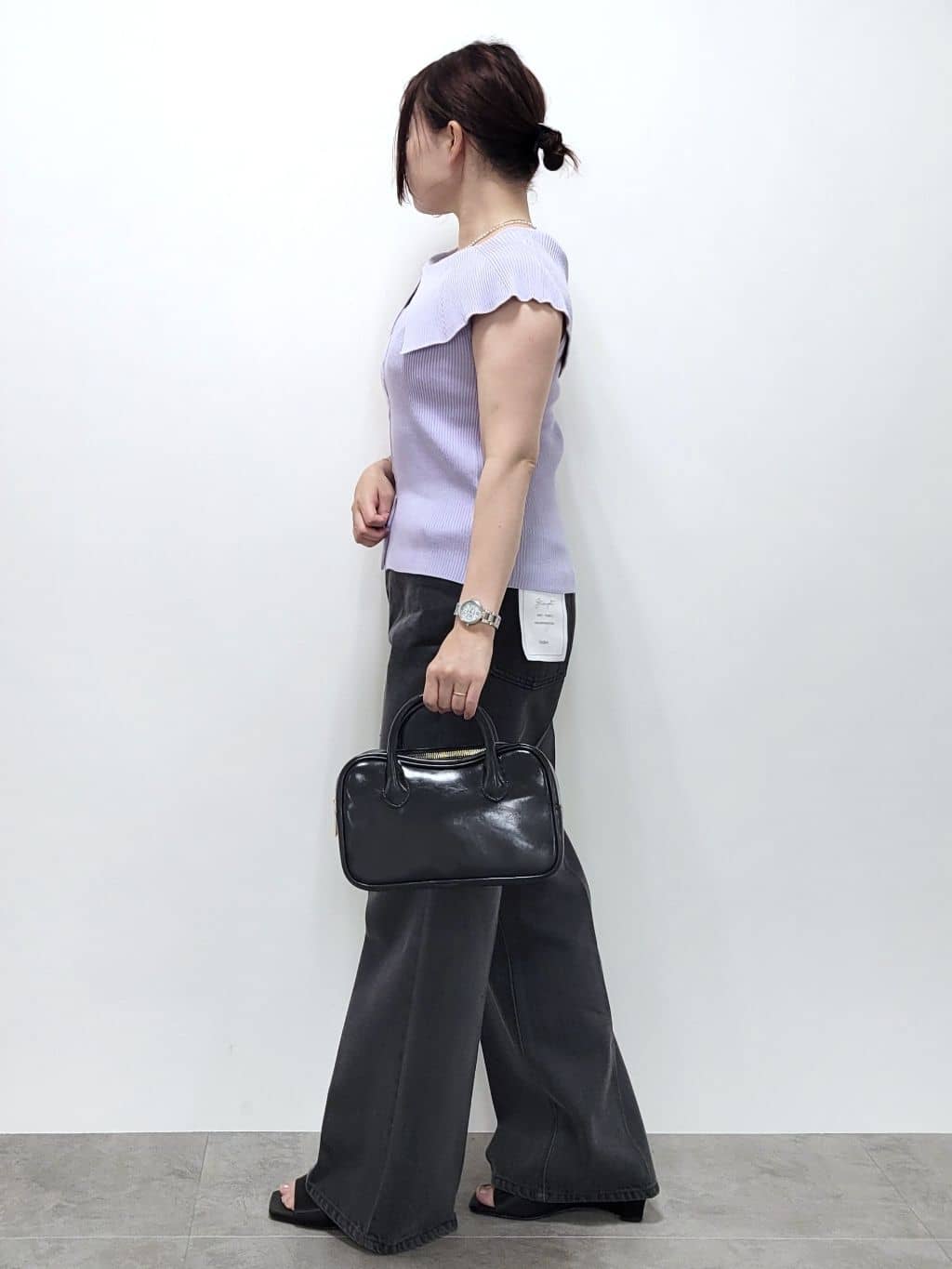kinaさんの「index｜前後2wayオフショルビッグカラーニット【洗濯機洗い可／抗ピル】」を使ったコーディネート