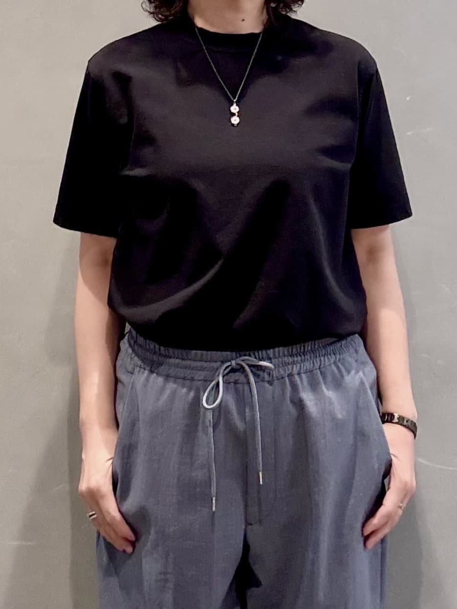 のぐみさんの「TAKEO KIKUCHI｜【抗菌防臭／5サイズ展開】ハイゲージポンチ Tシャツ」を使ったコーディネート